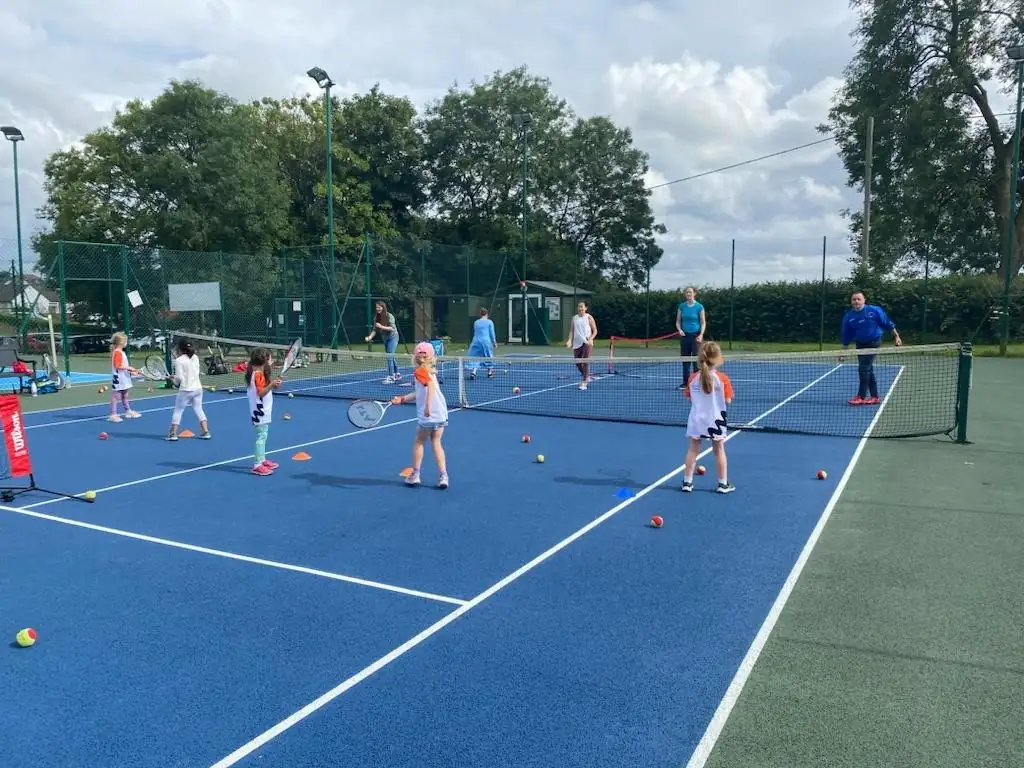 Lacey Green & Loosley Row Padel & Tennis padel courts
