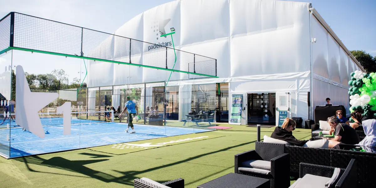 PadelStars Bracknell padel courts