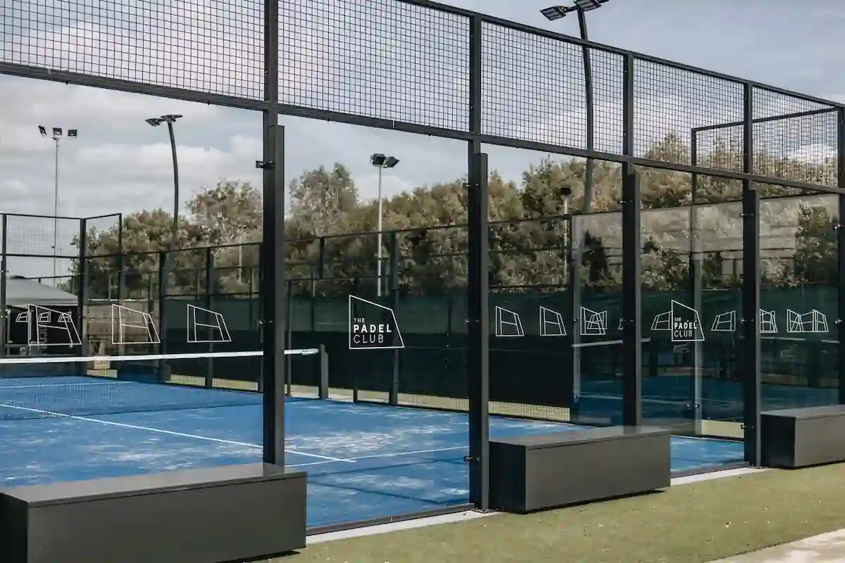The Padel Club Wilmslow padel courts